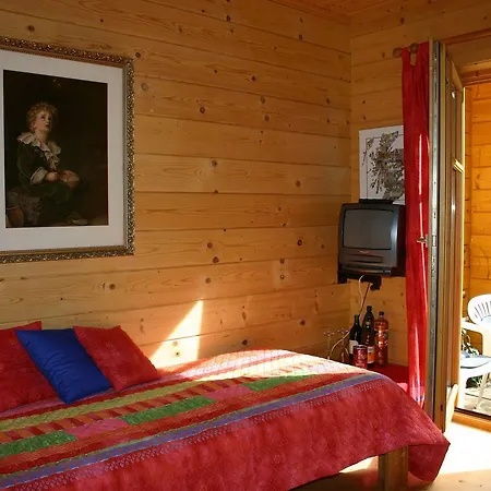 Bed & Breakfast Gaestezimmer Im Holzhaus Im Gruenem 3*